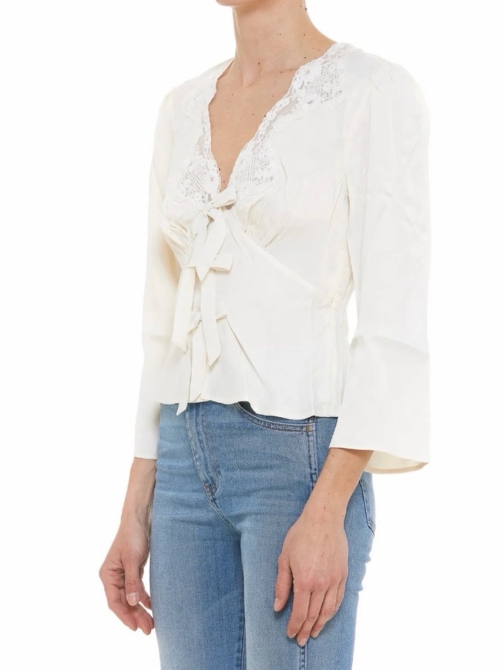 RIXO Rochelle Blouse - Picture 2 of 7